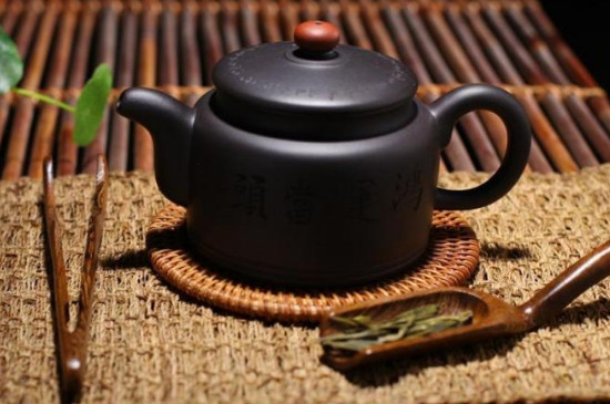正確龍井茶的泡法，備茶/選擇茶具等