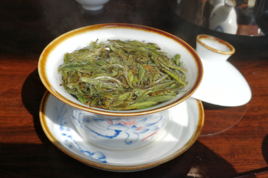 凍頂烏龍茶多少錢一斤，福鼎大白茶餅350克多少錢