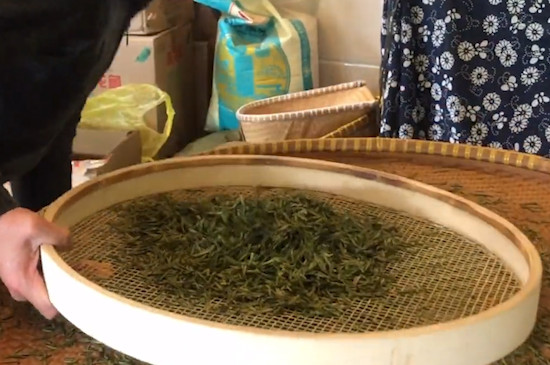 龍井茶的製作過程