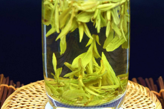 西湖龍井屬於綠茶嗎