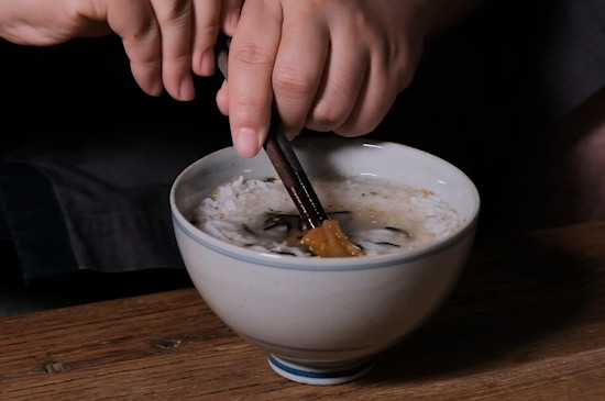 茶泡飯怎麼吃