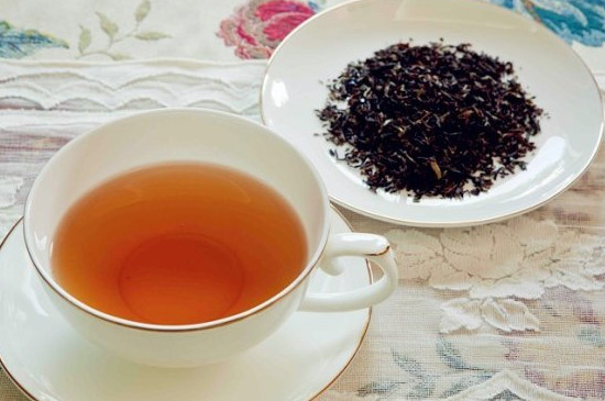 一天喝太多茶水有害吗，可能引起便秘/影响睡眠等