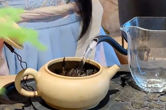肉桂茶冲泡水温及方法