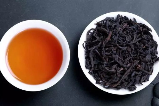 大红袍属于绿茶还是红茶