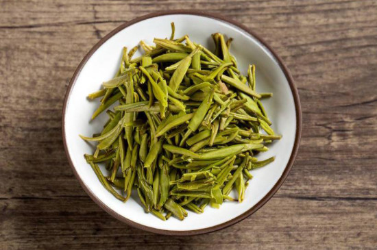 龍井和綠茶的區別 請問龍井屬於綠茶嗎