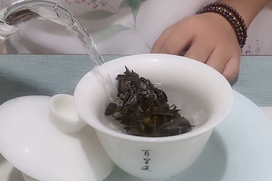臺地茶和大樹茶有什麼區別