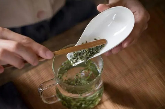 冬天喝什麼茶夏天喝什麼茶