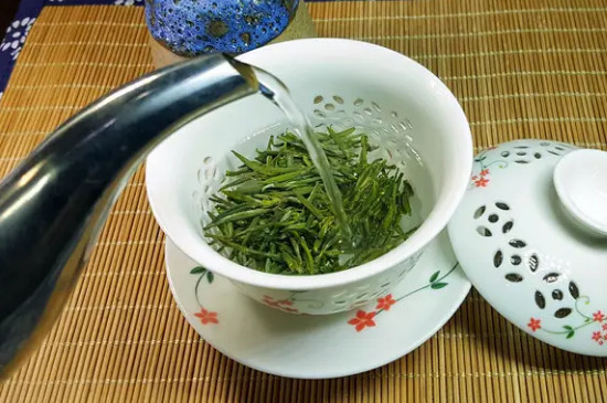 桐城小花茶叶价格,桐城小花茶叶铁盒价格