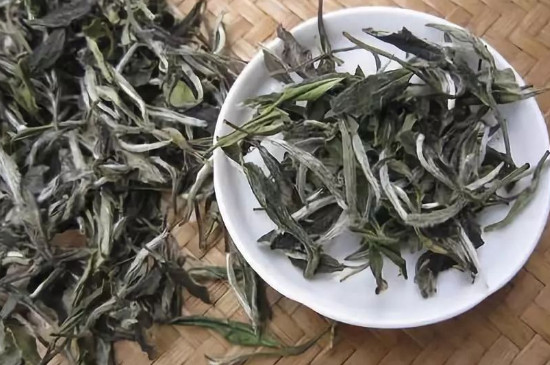 白茶屬於綠茶嗎？