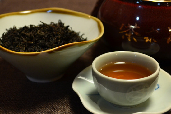 什麼季節的紅茶質量最好，幾月份喝紅茶好