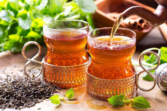 紅茶第二次提香最適合的溫度，大概在80～90℃