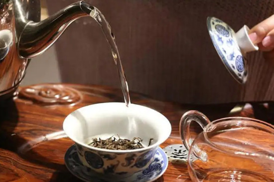 存放10年的普洱茶能賣多少錢