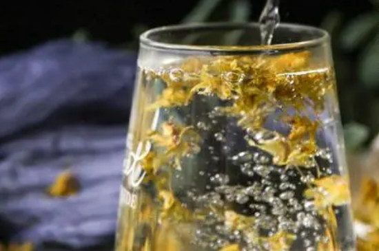 鮮石斛花可以泡水喝嗎