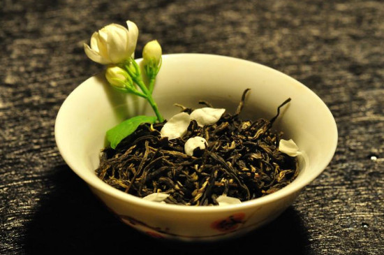 十大排毒養顏花茶排名，喝這些花茶讓你越活越年輕